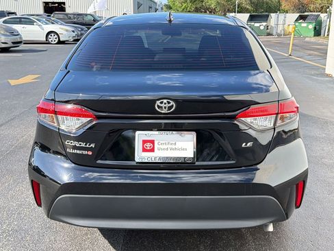 Certified 2025 Toyota Corolla LE image 10