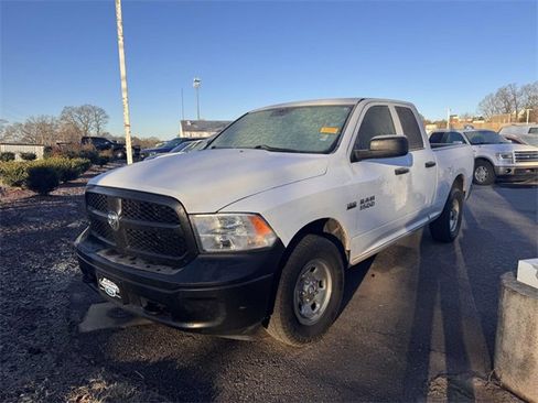 Used 2015 RAM 1500 Tradesman w/ Popular Equipment Group image 3