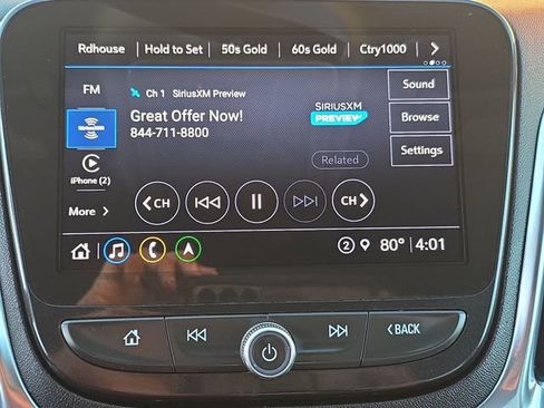 Used 2023 Chevrolet Equinox Premier image 13