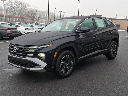 New 2026 Hyundai Tucson Blue SE image 2