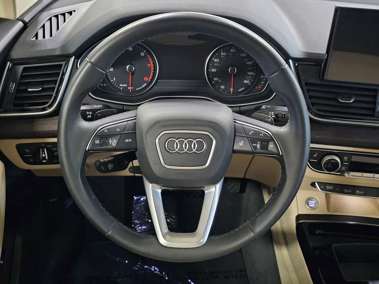 Used 2023 Audi Q5 2.0T Premium w/ Convenience Package AWD/4WD image 21