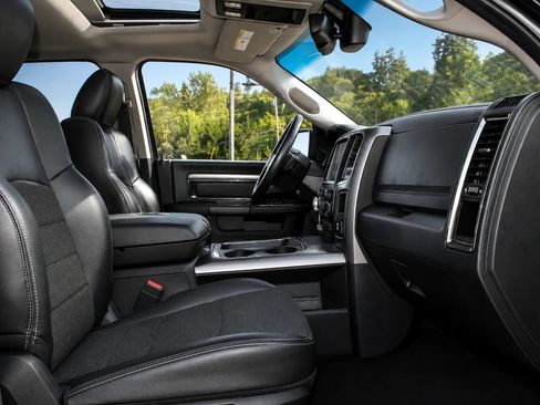 Used 2016 RAM 1500 Sport w/ Sport Premium Group AWD/4WD image 17