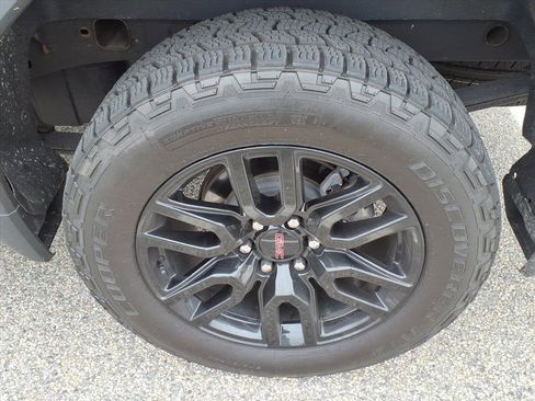 Certified 2022 GMC Sierra 1500 Elevation image 9