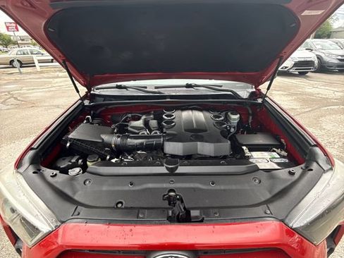 Used 2016 Toyota 4Runner SR5 RWD image 20