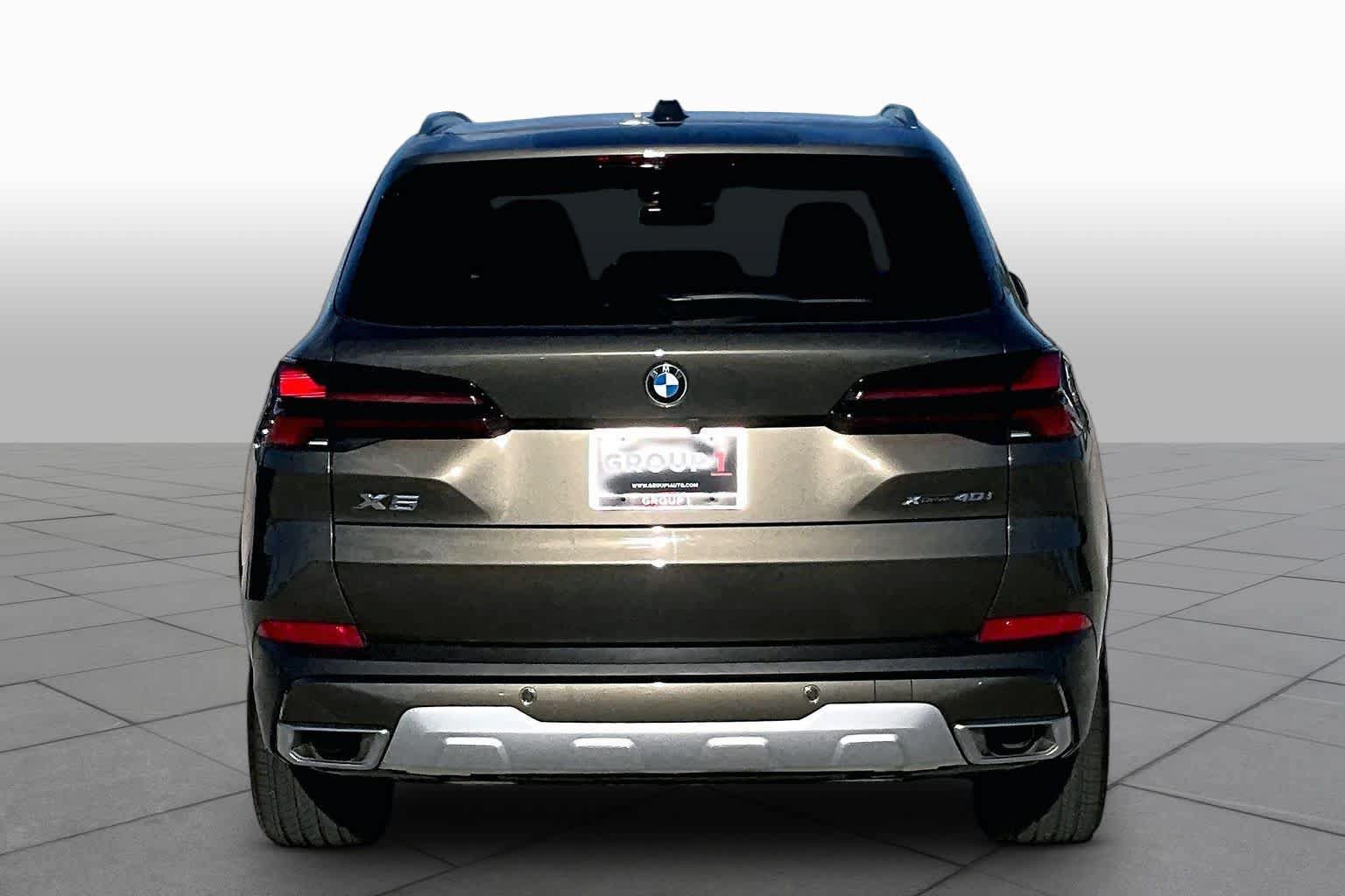 Used 2026 BMW X5 xDrive40i AWD/4WD image 4