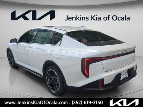 New 2026 Kia K4 GT-Line w/ GT-Line Premium Package FWD image 5