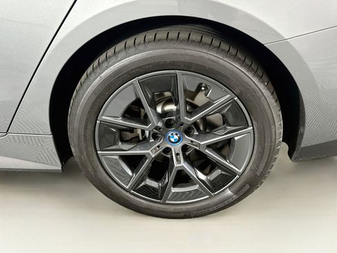 Used 2023 BMW i4 eDrive35 w/ Premium Package RWD image 11