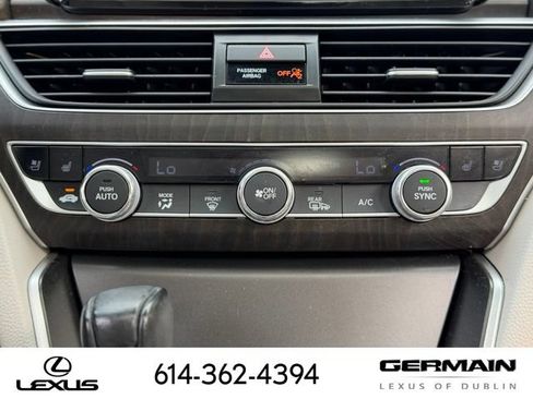 Used 2018 Honda Accord Touring image 21