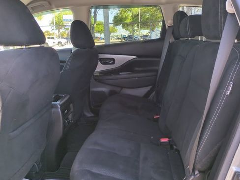 Used 2021 Nissan Murano SV image 14