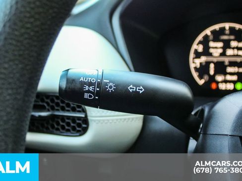 Used 2023 Honda HR-V LX image 27