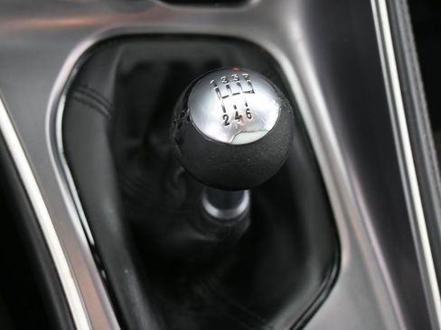 Used 2019 Dodge Challenger R/T Scat Pack w/ Shaker Package image 23