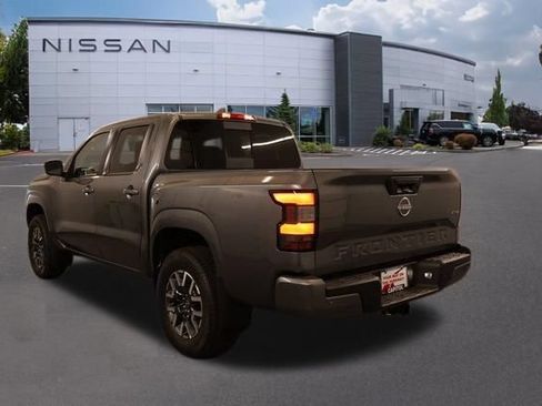 New 2026 Nissan Frontier SV w/ SV Convenience Package AWD/4WD image 5