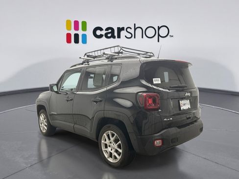 Used 2021 Jeep Renegade Latitude w/ Luxury Group I image 3