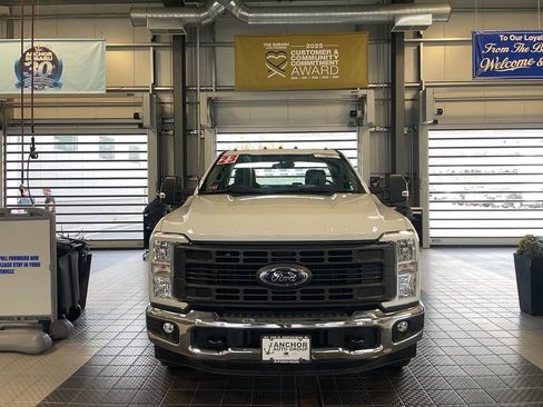 Used 2023 Ford F350 XL w/ XL Chrome Package image 2