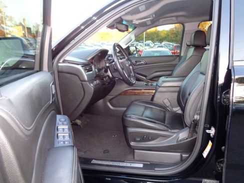 Used 2019 Chevrolet Tahoe LT AWD/4WD image 15