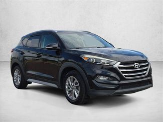 Used 2017 Hyundai Tucson SE Plus AWD/4WD video 3
