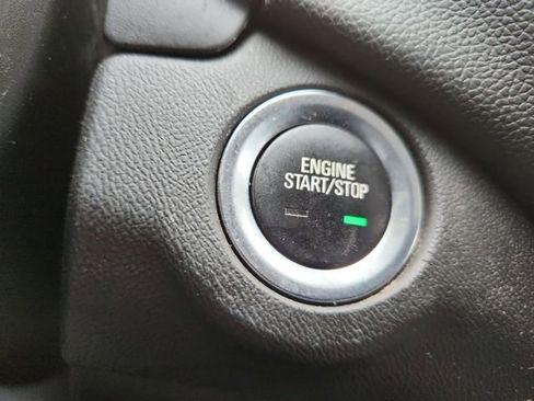 Certified 2020 Chevrolet Equinox LT image 16