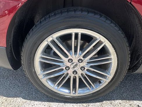 Used 2015 Lincoln MKT AWD w/ Equipment Group 201A image 28