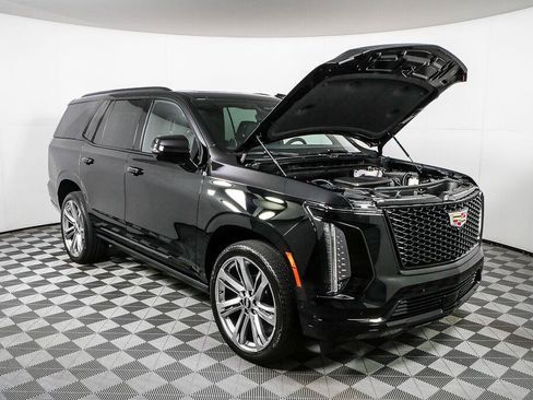 Used 2026 Cadillac Escalade Sport w/ Touring Package AWD/4WD image 39