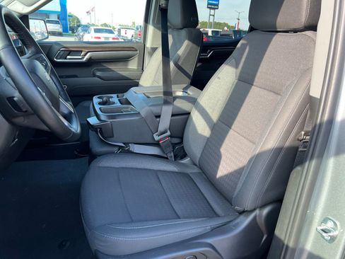 Used 2023 Chevrolet Silverado 1500 LT AWD/4WD image 14
