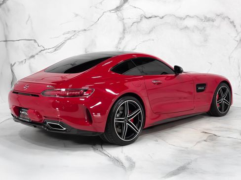 Used 2018 Mercedes-Benz AMG GT C image 16