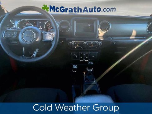 Used 2023 Jeep Gladiator Willys image 8