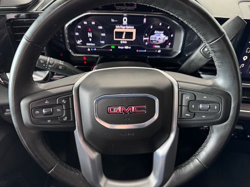 Certified 2025 GMC Sierra 1500 SLT AWD/4WD image 15