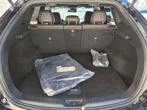 Used 2025 MAZDA CX-5 Signature image 18
