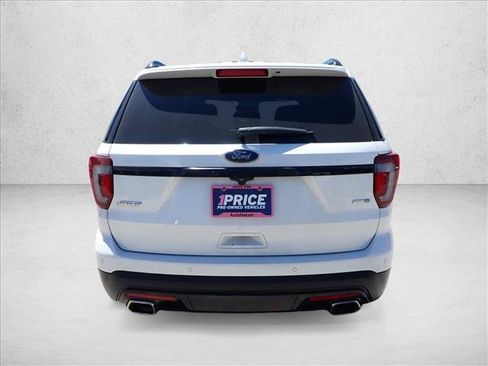 Used 2016 Ford Explorer Sport w/ Equipment Group 401A AWD/4WD image 3