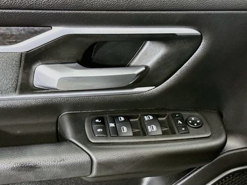 Used 2022 RAM 1500 Big Horn AWD/4WD image 25