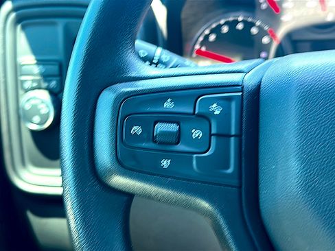 Used 2025 Chevrolet Silverado 1500 Custom w/ Turbomax Blackout Package RWD image 28
