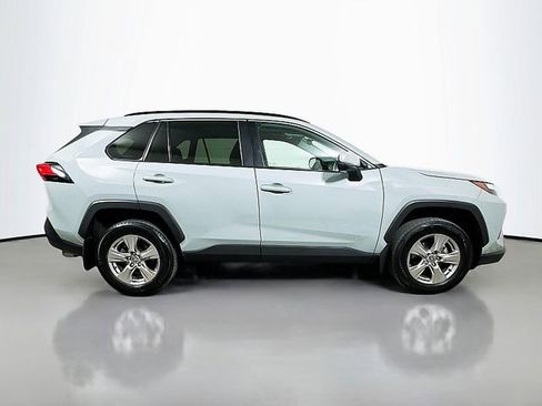 Used 2022 Toyota RAV4 XLE w/ Convenience Package AWD/4WD image 8