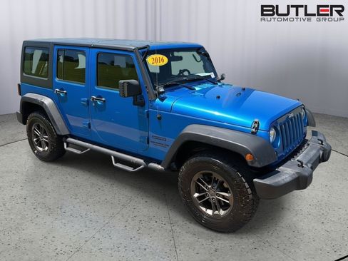Used 2016 Jeep Wrangler Unlimited Sport AWD/4WD image 7