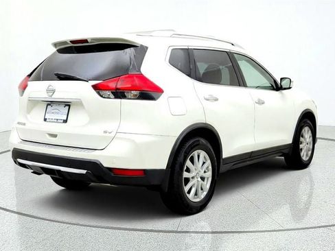 Used 2019 Nissan Rogue SV FWD image 5