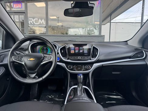 Used 2017 Chevrolet Volt LT image 24