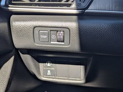 Used 2018 Honda Accord LX image 31