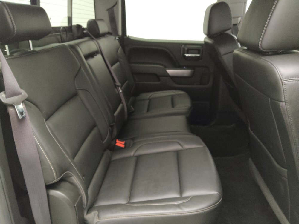 Used 2017 Chevrolet Silverado 1500 LTZ Z71 w/ LTZ Plus Package AWD/4WD image 19