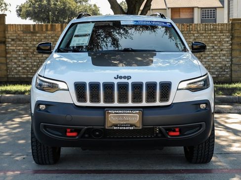 Used 2022 Jeep Cherokee Trailhawk w/ Premium Leather Package image 10