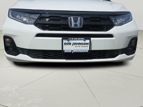 Used 2025 Honda Odyssey Elite image 22