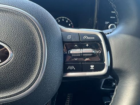 Used 2021 Kia Sorento SX Prestige image 23