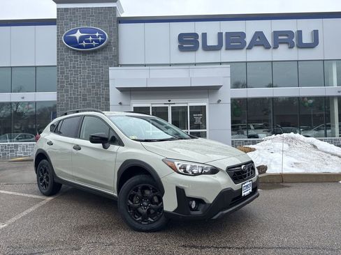 Used 2023 Subaru Crosstrek 2.0i Premium w/ Special Edition image 2