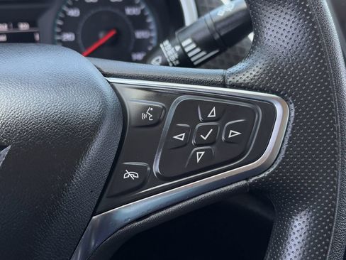 Used 2023 Chevrolet Malibu LT FWD image 17