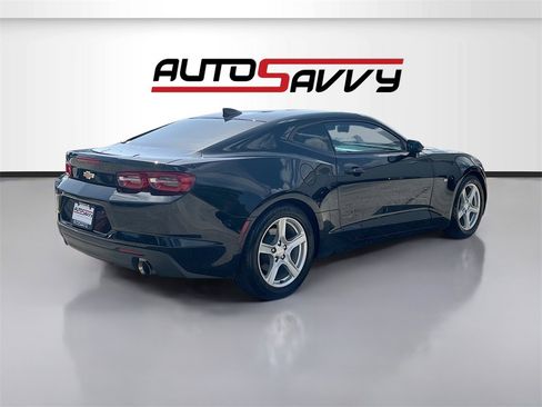 Used 2024 Chevrolet Camaro LT image 7