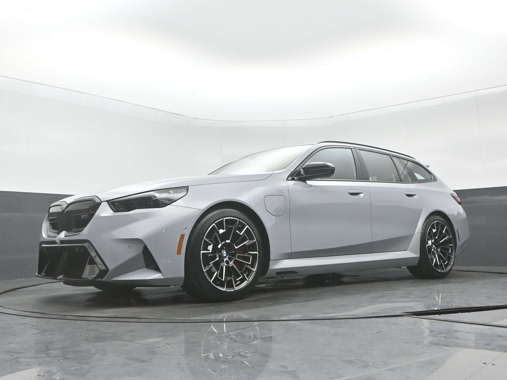 Used 2025 BMW M5 Touring w/ M Driver's Package AWD/4WD image 31