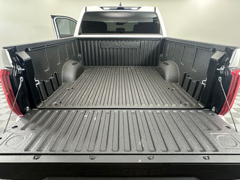 Used 2025 Toyota Tundra SR5 w/ SR5 Convenience Package AWD/4WD image 21