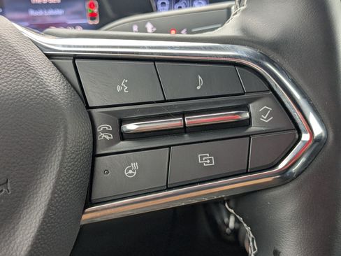 Used 2024 Chevrolet Equinox EV LT AWD/4WD image 19