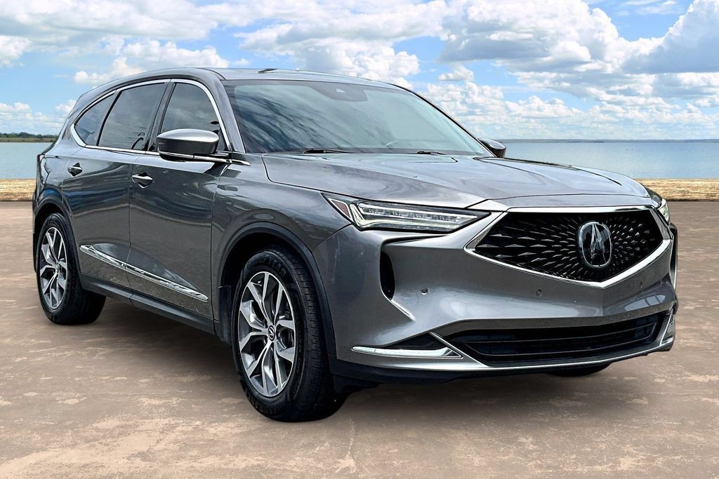 Used 2023 Acura MDX w/ Technology Package FWD image 3