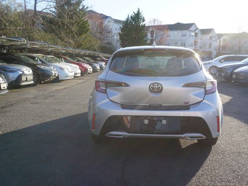 Used 2019 Toyota Corolla SE w/ Carpet Mat Package image 5