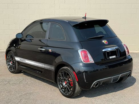 Used 2013 FIAT 500 Abarth w/ Beats Audio Pkg FWD image 5