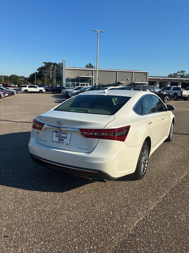Used 2016 Toyota Avalon Limited w/ Toyota Safety Sense Package FWD image 7